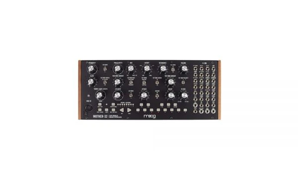 Moog｜Mother-32 半模組合成器